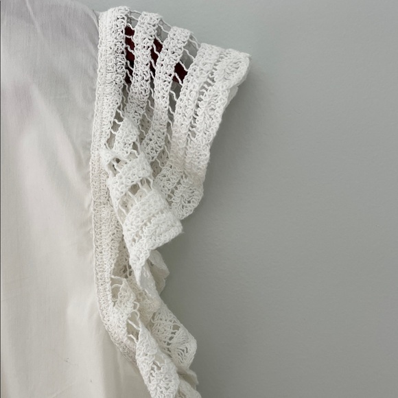 LOFT Cream Lace Flutter Sleeve Top NWT Size L - Picture 7 of 14